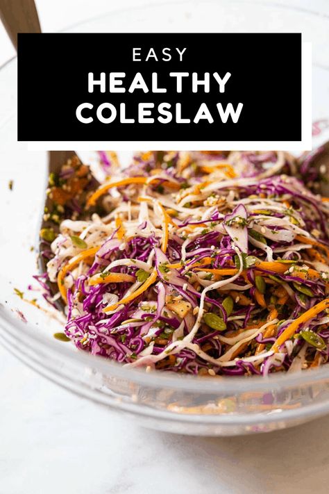 This low-carb healthy coleslaw has no mayo and is made with cabbage, carrots, parsley, a bunch of delicious seeds, and a special secret ingredient: papaya! #coleslaw #coleslawsalad #keto #paleo #vegan Healthy Coleslaw Recipes, Shake Recipes Healthy, Vinegar Coleslaw, Healthy Coleslaw, Grilling Recipes Sides, Resep Salad, Greek Yogurt Recipes, Slaw Recipes, Salad Recipes For Dinner