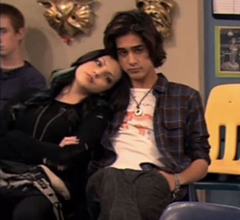 Jade And Beck Aesthetic, Jade And Beck Victorious, Jade West And Beck Oliver, Jade Victorious, Jade And Beck, Beck Oliver, Victorious Cast, Jade West, Avan Jogia