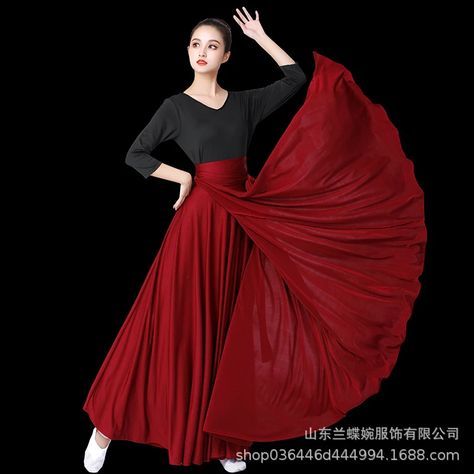 Spanish Dancing Dress, Flamenco Skirt Outfit, Spanish Dress Flamenco, Spanish Skirt, Flamenco Fashion, Cactus Dress, Biker Bar, Flamenco Costume, Hacienda Homes