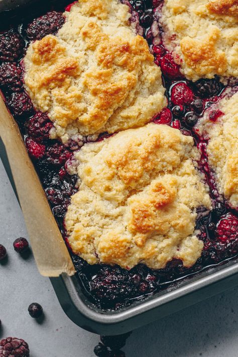 Vegan Triple Berry Cobbler with Shortbread – healthienut – Easy to follow plant-based recipes Vegan Cobbler, Triple Berry Cobbler, Blueberry Cobbler Recipe, Raspberry Cobbler, Berry Cobbler Recipes, Vegan Shortbread, Lemon Biscuits, Blueberry Cobbler Recipes, Berry Cobbler