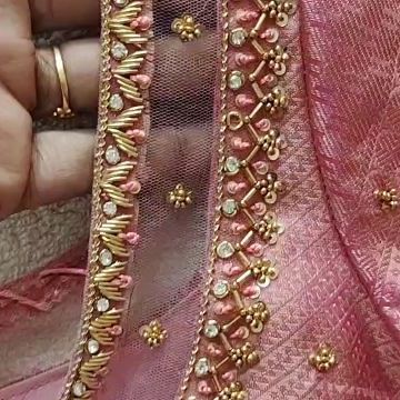 Aari Blouses, Magam Work Designs, Normal Design, Pink Blouse Designs, Blue Blouse Designs, Bridal Blouses, Net Blouse, Zardosi Work, Fashion Show Dresses