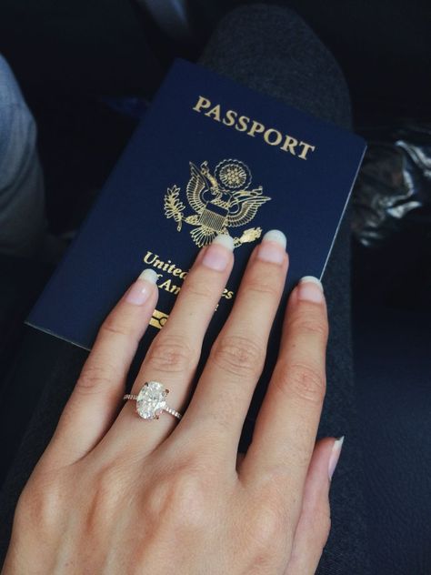 Moissanite Ring Oval, Big Moissanite Engagement Ring, Moissanite Oval Ring, Fake Diamond Engagement Rings, Oval Shaped Ring, Oval Shape Engagement Ring, Oval Moissanite Engagement Ring Gold, Oval Rose Gold Engagement Ring, Rose Gold Engagement Ring Oval