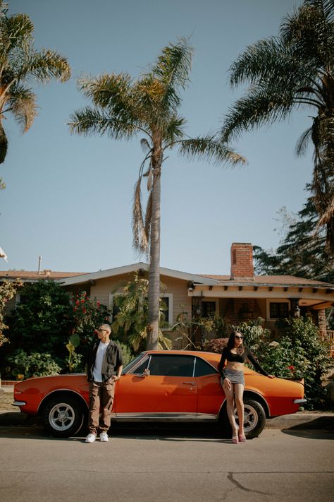 Old School Couples, Old School Car Photoshoot, Old School Couples Photoshoot, Car Photoshoot Ideas, School Couples, Car Photoshoot, School Car, Old School Cars, Couples In Love