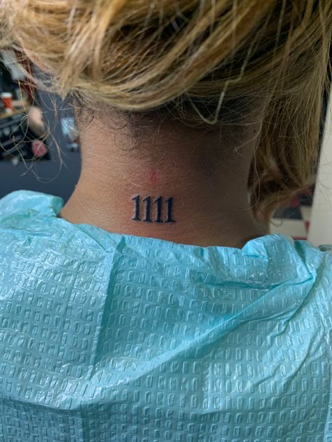 #necktatoo #1111 #1111tattoo #angelnumbertattoo #angelnumbers #girltattoo #smalltattoo #minimalist #minimalisttattoos 111 Tattoo Neck, 1111 Neck Tattoo, 111 Neck Tattoo, 1111 Tattoo Design, 1111 Tattoos, 11:11 Tattoo, 1111 Tattoo Ideas, Kneck Tattoos, 11:11 Tattoo Ideas