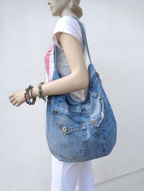 Sewing pattern and tutorial to make denim bag. DIY from old jeans. e-pattern for jeans handbag. Slouchy zipped bag how to sewing instructions. Denim Bags From Jeans Diy, Diy Jeans Bag Tutorial, Jeans Bag Diy, Denim Bags From Jeans, Diy Bags Jeans, Jeans Tutorial, Boho Street Style, Slouchy Hobo Bag, Denim Bag Diy