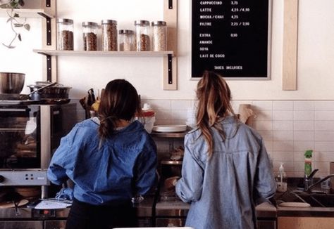 Part Time Jobs For Full Time College Students Barista Outfits, Kylie Scott, Cafe Pictures, Coffee Shop Logo, Coffee Shop Aesthetic, Summer Jobs, Bestest Friend, Part Time Jobs, Shop Logo