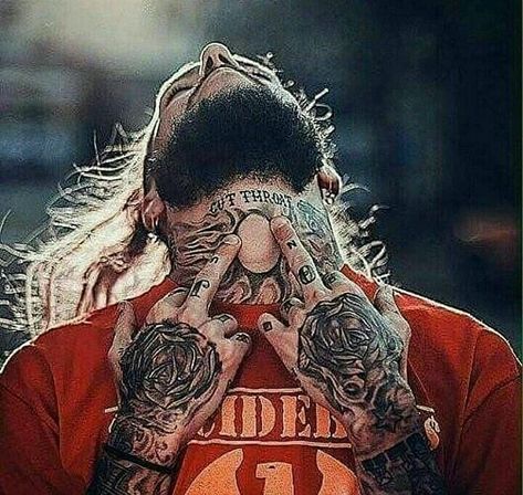 ⸸𖤐₆⁶₆YUNG PLAGUE₆⁶₆𖤐⸸ on Instagram: “Step into the mind of a cutthroat @yungxrist #lilcig #charlesleeray #yungscarecrow #lilremains #yungxrist #greyfivenine #suicideboys…” Neck Tats, Uicideboy Wallpaper, Real Gangster, Denzel Curry, Badass Aesthetic, Rap Wallpaper, Dope Art, Music Wall, Hip Hop Rap