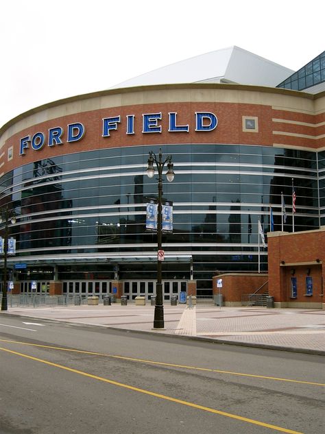 Ford Field, Detroit History, Missy Elliot, Motor City, Amazing Travel Destinations, Amazing Travel, Cheap Hotels, Pure Michigan, 50 Cent