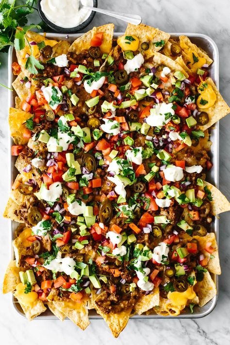 Easy Nachos Recipe Beef, Nachos Dinner, Downshiftology Recipes, Easy Beef Nachos, Beef Nachos Recipe, Best Nacho Recipe, Mexican Ingredients, Ultimate Nachos, Nachos Recipe Beef