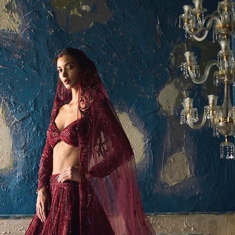 Mukul Arora, Sabyasachi Mukherjee Lehenga, Mukul Arora Lehenga, India Couture Week 2023, Ejaaz Couture, Riddhi Mehra Lehenga, Delhi Couture Week, Couture 2023, Royalty Aesthetic