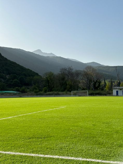 Football pitch in Greece Home Football Pitch, Football Pitch Aesthetic, Football Field Aesthetic, Football 4k, Football Dream, Football Aesthetic, Spain Football, Football Pitch, Football Fashion