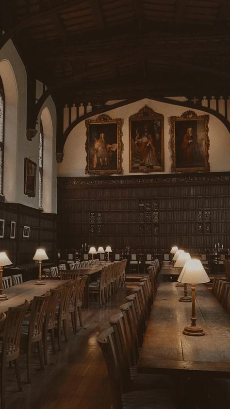 Oxford aesthetic, formal hall, dark academia Dark Academia Places Aesthetic, Dark Oxford Aesthetic, Oxford Academia Aesthetic, Oxford Dark Academia Aesthetic, Adventure Academia Aesthetic, Dark Academia School Aesthetic, Oxford Student Aesthetic, Gothic University, Oxford Libraries