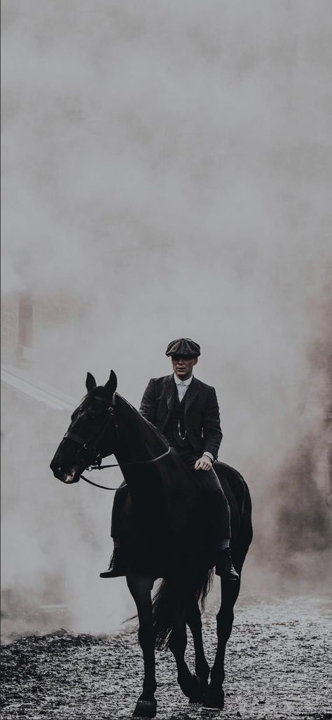 Tommy Shelby Wallpaper, Shelby Thomas, Tom Shelby, Thomas Shelby Peaky Blinders, Peaky Blinders Theme, Tomas Shelby, Trending Summer Nails, Peaky Blinders Poster, Cr7 Vs Messi