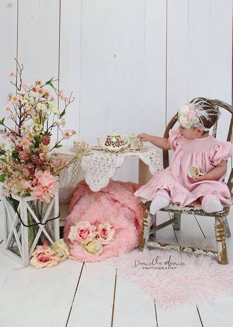 Tea party photo shoot with personalized tea set by www.hollyslay.etsy.com Indoor Tea Party Photo Shoot, Tea Party Studio Photoshoot, Yea Party Photo Shoot, Tea Party Photoshoot, Baby Tea Party, Easter Minis, 2nd Birthday Photos, Baby Tea, Girl Portraits