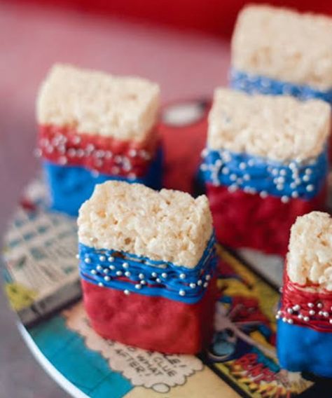 Spidey And His Amazing Friends Rice Krispies, Spider Man Rice Crispy Treats, Spidey And Friends Food Ideas, Spiderman Birthday Desserts, Spiderman Rice Crispy Treats, Spiderman Birthday Treats, Spidey And His Amazing Friends Birthday Food, Spiderman Party Food, Spiderman Treats Ideas