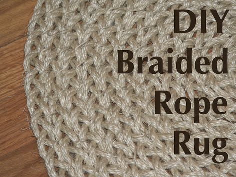 40 DIY Rugs to Keep You Cozy Macrame Rug, Round Braided Rug, Cozy Diy, Diy Rugs, Rug Diy, Rag Rug Tutorial, Twine Crafts, Rope Rug, Braided Rug Diy