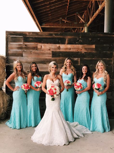 Tiffany blue and coral wedding. Blue And Coral Wedding, Tiffany Blue Bridesmaids, Coral Dress Wedding, Bridesmaid Dresses Canada, Tiffany Blue Bridesmaid Dresses, Coral Wedding Colors, Tiffany Blue Weddings, Teal Bridesmaid, Turquoise Bridesmaid Dresses