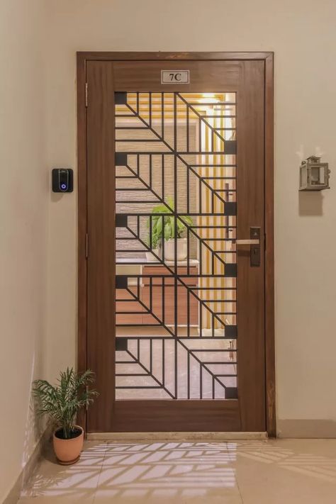 Indian Door Design, Archways In Homes, House Main Door, Flush Door Design, House Front Door Design, Modern Entrance Door, Modern Entry Door, Grill Gate Design, Steel Door Design