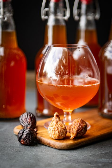 You Need Fig Mead - Valley Fig Growers Recipes With Figs, Make Mead, Fig Wine, Dried Fig Recipes, Mead Wine, Dried Fig, How To Make Mead, Fig Season, Mead Recipe