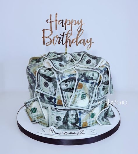 Money Cake Design For Men, Dolar Cake Ideas, Dollar Cake Design, Money Birthday Cake For Men, Money Cake Ideas For Men, Money Themed Cake, Money Cake Ideas Dollar Bills, Rapper Birthday Cake, Cake With Money