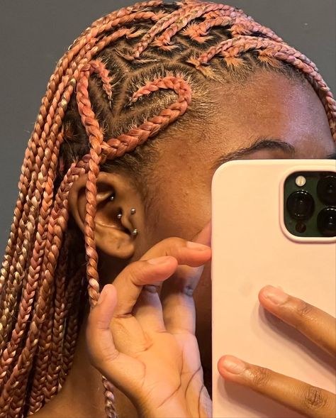 Pink Heart Braids, Aesthetic Braids Hairstyles, Pink Knotless, Blk Hairstyles, Aesthetic Braids, Mommy Hair, Heart Braids, Mommy Hairstyles, Hair Braid Designs