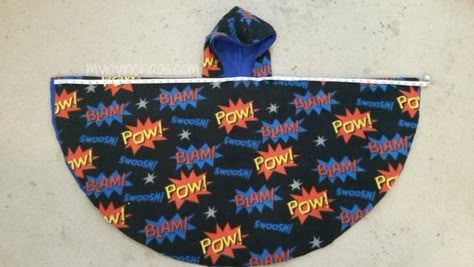 Sew Your Own Car Seat Poncho Diy Car Seat Poncho, Kids Poncho Pattern, Fleece Sewing Projects, Poncho Pattern Sewing, Car Seat Poncho, Baby Poncho, Fleece Poncho, Fleece Tie Blankets, Baby Clothes Patterns Sewing