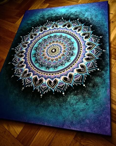 Mandala Painting Canvases, Mandala Art On Canvas, Mandala Doodle, Mandala Art Therapy, Mandala Art Lesson, Mandala Artwork, Dot Mandala, Mandala Wall Art, Geometric Art Prints