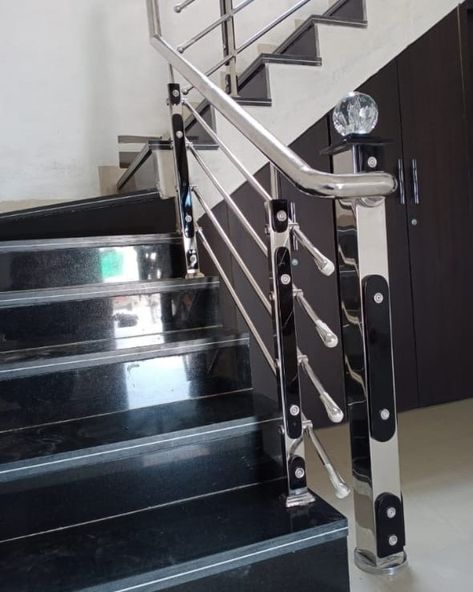 Steps Railing, Ss Railing, Stairs Designs, Iron Staircase Railing, Steel Stairs Design, Steel Stair Railing, Arch Designs For Hall, Stairs Railing, Steel Railing Design