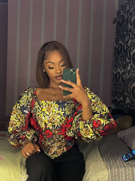 Styles For Ankara Tops, Cute Ankara Tops, Ankara Casual Styles, African Attire Tops, Ankara Top Styles, African Print Pants, Ankara Dress Designs, Classy Short Dresses, Ankara Clothing