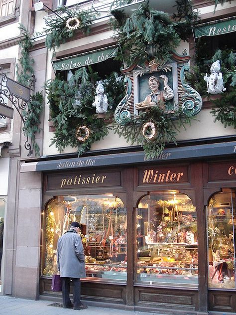 "Window-shopping"  Photo by NaomiQYTL; via Flickr (http://www.flickr.com/photos/58103659@N00/2170437804/). Shopping New York, French Christmas, Alsace France, Strasbourg France, Parisian Life, Store Window, Shop Fronts, Shop Front, Window Displays