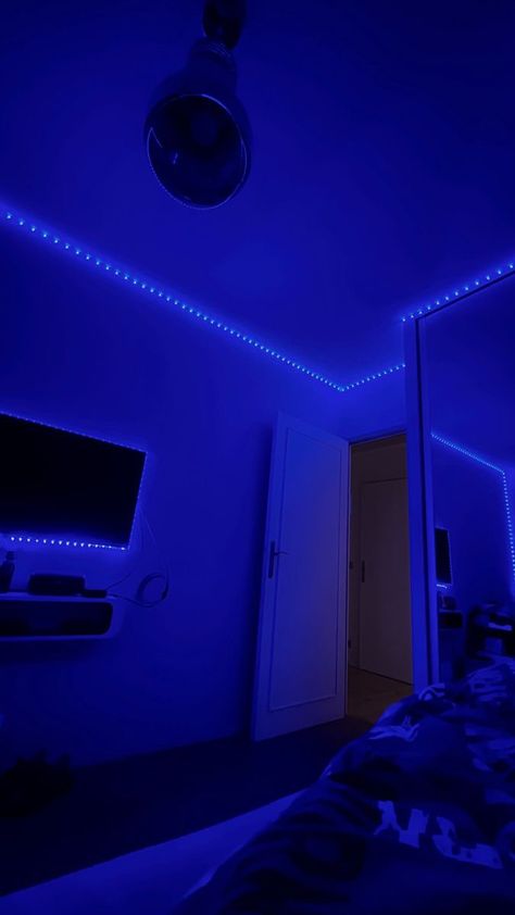 Led Lights Bedroom Aesthetic, Neon Bedroom, Led Lighting Bedroom, Lighting Bedroom, Future Apartment Decor, Blue Led Lights, Led Stripes, Mood Instagram, Aesthetic Rooms