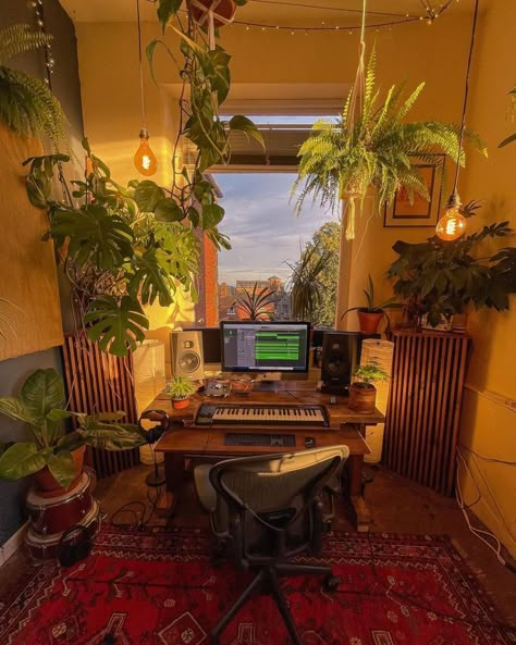 https://www.instagram.com/billltemper/p/CR89j5pstkS/?utm_medium=share_sheet in 2022 | Music studio, Home studio music, Music studio room Studio Room Ideas, Music Studio Design, Music Studio Ideas, Home Studio Desk, Music Room Design, Home Recording Studio Setup, Recording Studio Setup, Home Studio Ideas, Studio Vibes