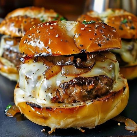 Lily's Bites French Onion Soup Burger, Onion Soup Burgers, French Onion Burger, Juicy Burgers, Kids Dinner, Onion Burger, Burger Seasoning, Hamburger Recipes, Brioche Buns