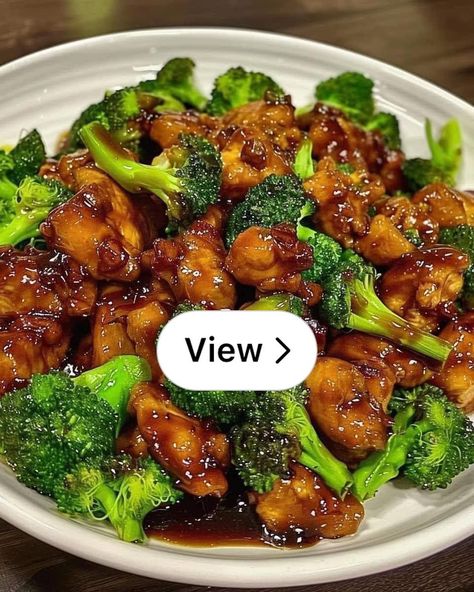 Lemon8 · Bourbon Chicken with Broccoli  · @Italia Love Bourbon Chicken With Broccoli, Chicken With Broccoli, Keto Donuts, Bourbon Chicken, Poultry Dishes, Broccoli Recipe, Chicken And Broccoli, Boneless Skinless Chicken Thighs, Skinless Chicken Thighs