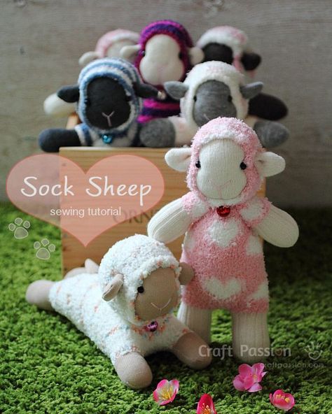 DIY Sock Sheep! Adorable softies perfect for any Easter Basket. #Easter #Lamb #Softie Sock Sheep, Sock Animals Tutorial, Howard Lee, Cloth Animals, Cloth Toys, 4h Ideas, Tiny Nursery, Pet Sheep, Craft Toys