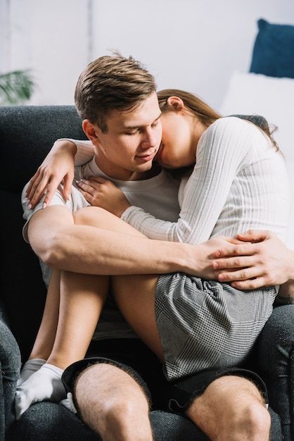 Woman sleeping on man lap in armchair | Free Photo #Freepik #freephoto #couple-sitting #romantic-couple #couple-home #girlfriend Sleeping Pose, Woman Sleeping, Couple With Baby, Sleeping Man, Man Hug, Couple Poses Drawing, Sitting On His Lap, Woman Laying, Photo Woman