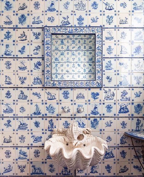 Sophie Robinson (@sophieeleanor95) • Instagram photos and videos Shell Sink, Lisbon Apartment, The Color Wheel, Delft Tiles, Portuguese Tiles, Room Tiles, Tuscan Style, Blue Tiles, Porcelain Tiles