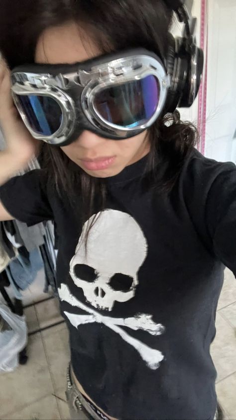 Holding Goggles Pose, Goggles Outfit, Cute Goggles, Goggles Fashion, Human Skeleton Anatomy, Visual Kei Fashion, Airpod Max, Kei Fashion, Nordic Tattoo