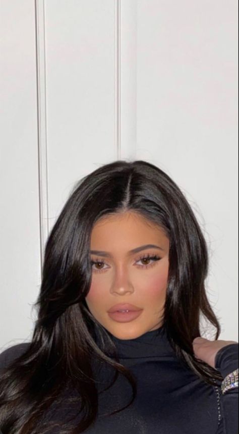 Maquillaje Kylie Jenner, Kylie Jenner Makeup Look, Maquillage Kylie Jenner, Kylie Jenner Icons, Kylie Jenner Photoshoot, Jenner Hair, Looks Kylie Jenner, Kylie Jenner Photos, Kylie Makeup