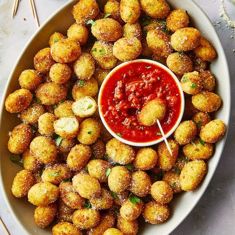 Fried Gnocchi, Fall Appetizers Easy, How To Cook Gnocchi, Sweet Potatoe Bites, Toasted Ravioli, Roasted Apples, Fall Appetizers, Marinara Sauce Homemade, Seasoned Bread Crumbs