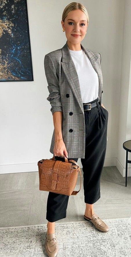 Comfy Outfits Women, Comfy Business Casual Outfits, Simple Business Casual Outfits, Business Casual Outfits Fall, Aesthetic Lawyer, Summer Office Style, Simple Business Casual, Comfy Business Casual, Cute Business Casual Outfits