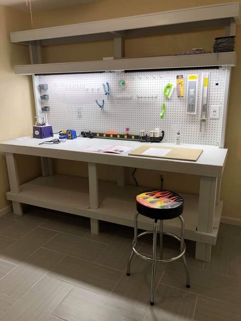 Stained Glass Studio Organization, Stained Glass Work Station, Stained Glass Organization Storage Ideas, Stained Glass Workbench, Stained Glass Studio Setup, Stained Glass Storage Ideas, Stained Glass Workshop Ideas, Glass Work Table, Glass Studio Ideas