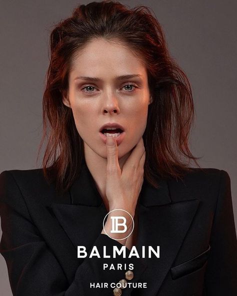 Coco Rocha Poses, Balmain Hair Couture, High Fashion Poses, Hair Couture, Balmain Hair, Couture Hairstyles, High Fashion Makeup, Ad Fashion, Fantasy Hair