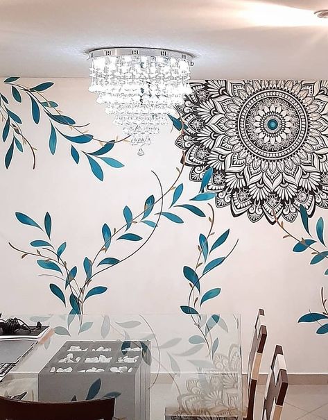 Wall Paint Designs Creative, Mandala Wall Art Murals, Mandala Wall Painting, Simple Wall Paintings, Creative Wall Painting, House Wall Design, Wall Art Diy Paint, Diy Wall Painting, Creative Wall Decor