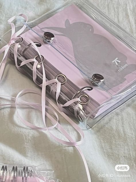 Clear Binder, Clear Phone Case Design, Binder Journals, Cute School Stationary, Cute Journals, Stationary School, Cute Stationary, Journal Aesthetic, Pink Girly Things