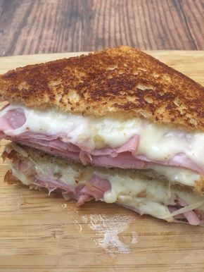 Ham And Cheese Melts Sandwich Recipes, Best Grilled Ham And Cheese Sandwich, Ham Melt Sandwiches, Ham And Cheese Sandwiches Grilled, Ham And Cheese Grilled Cheese, Grilled Cheese With Ham, Ham Grilled Cheese Sandwich, Grilled Ham And Cheese Recipes, Ham And Cheese Melts