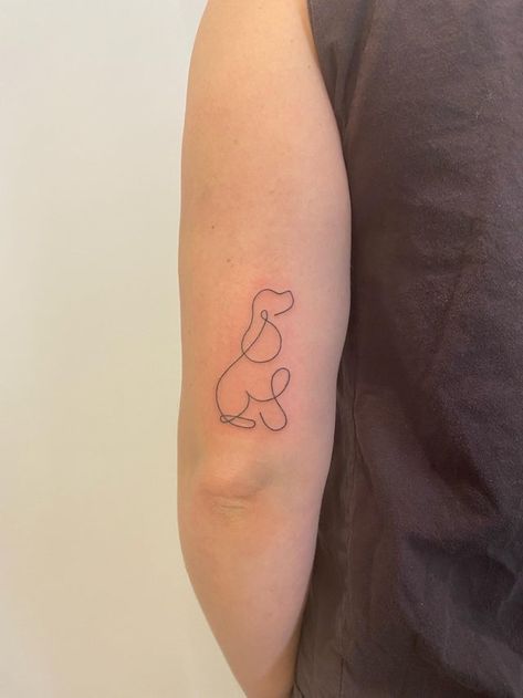 Simple Cocker Spaniel Tattoo, Cocker Spaniel Tatoos, Cocker Spaniel Tattoo Ideas, Poodle Tattoos Small Outline, Spaniel Tattoo Cocker, Cocker Spaniel Line Tattoo, Color Dog Tattoo, Dog Tattoo Cocker Spaniel, Spaniel Outline Tattoo