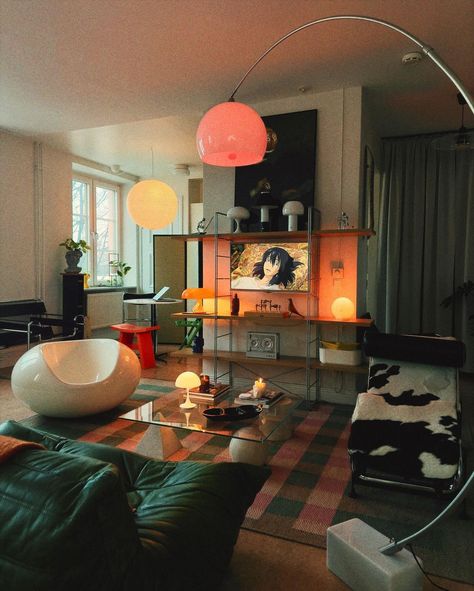 Mid Century Cozy Living Room, Mid Century Modern Small Bedroom, Cozy Mid Century Modern Bedroom, Eclectic Modern Living Room, Mid Century Modern Eclectic, Room 2023, Style Moodboard, Dream Apartment Decor, Tiny Studio