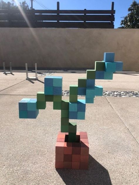 Minecraft Blue Orchid Flower, Blue Orchids Minecraft, Blue Orchid Minecraft, Minecraft Diy Decor, Flower Minecraft, Diy Minecraft Decorations, Minecraft Diy Crafts, Minecraft Room Decor, Minecraft Diy