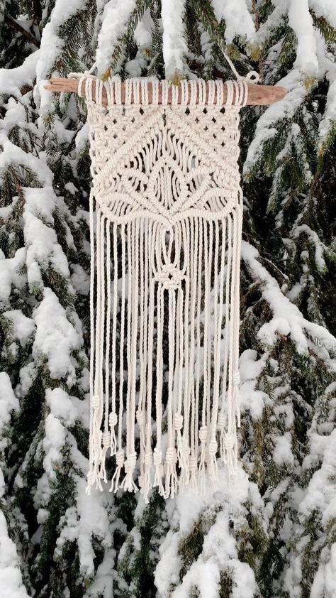 Lotus Macrame Tutorial, Lotus Wall Hanging, Wall Hanging Design, Macrame Wall Hanger, Wall Hanging Designs, Macrame Wall Hanging Patterns, Hanging Design, Dream Catcher Diy, Hanging Flower Wall